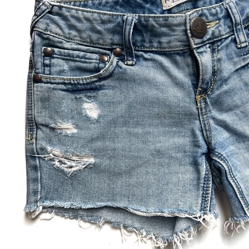 Free People Jean Shorts Distressed Raw Hem Mid Rise blue